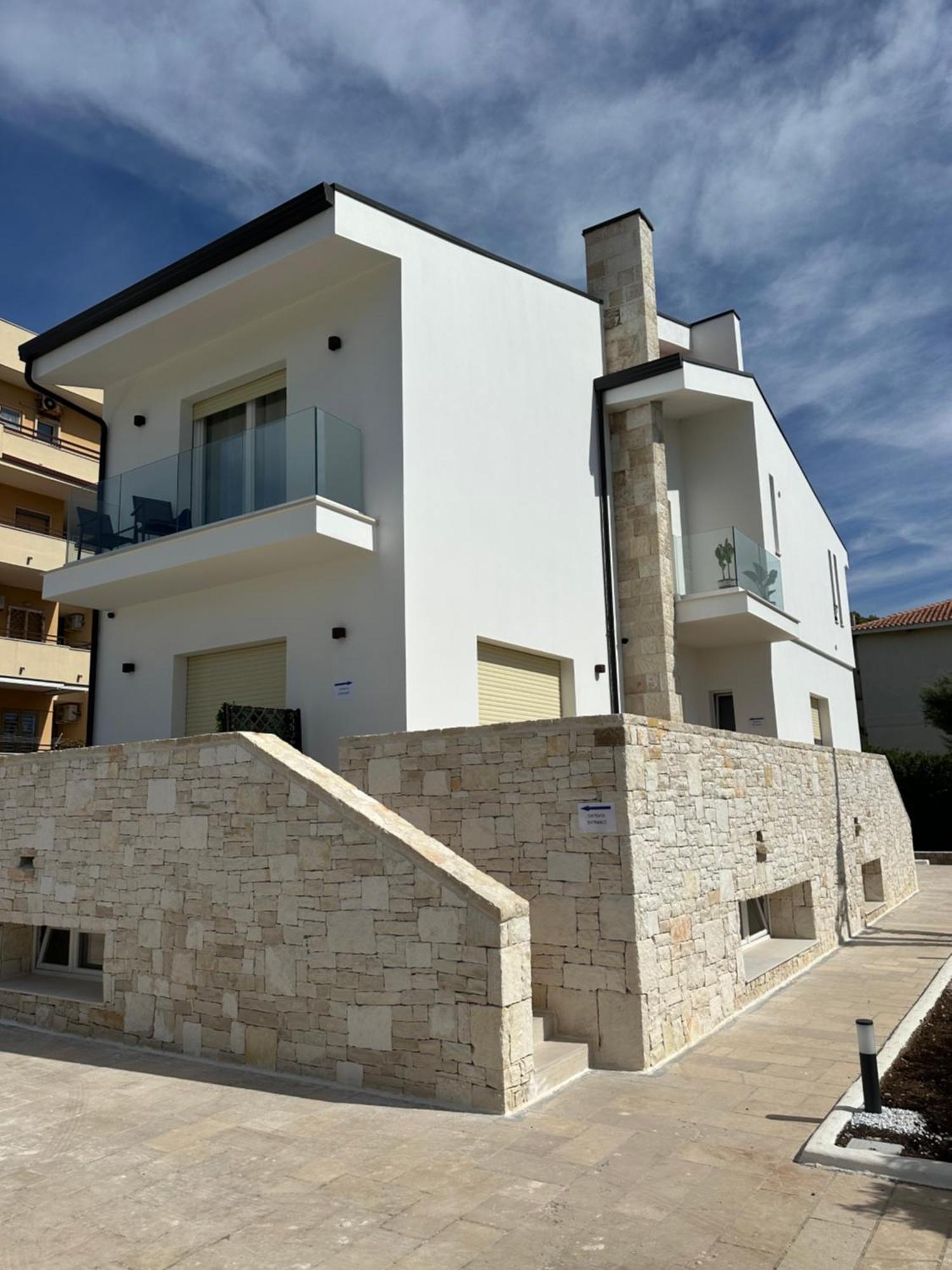 Andrea Luxury Appartement Bari